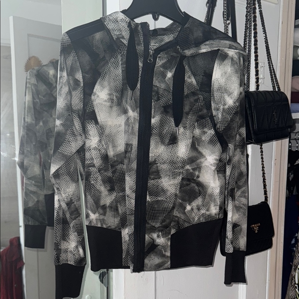 Vera Wang Black and Gray Bomber Jacket with Abstract Pattern